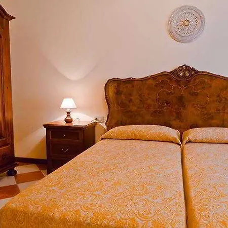 Henry 2* Veneza