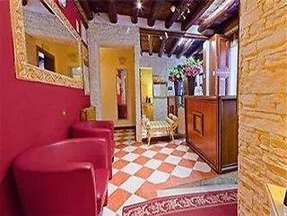 Henry Hotel Venecia